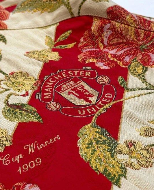 M. UNITED x ROSES